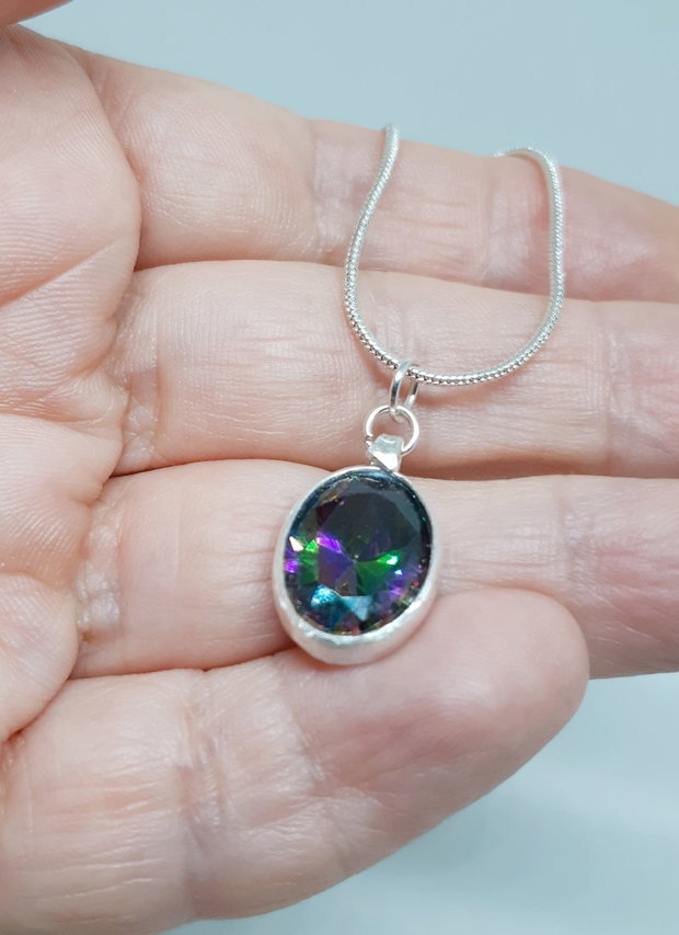 Pandantiv unicat din argin fin cu zirconiu oval multicolor
