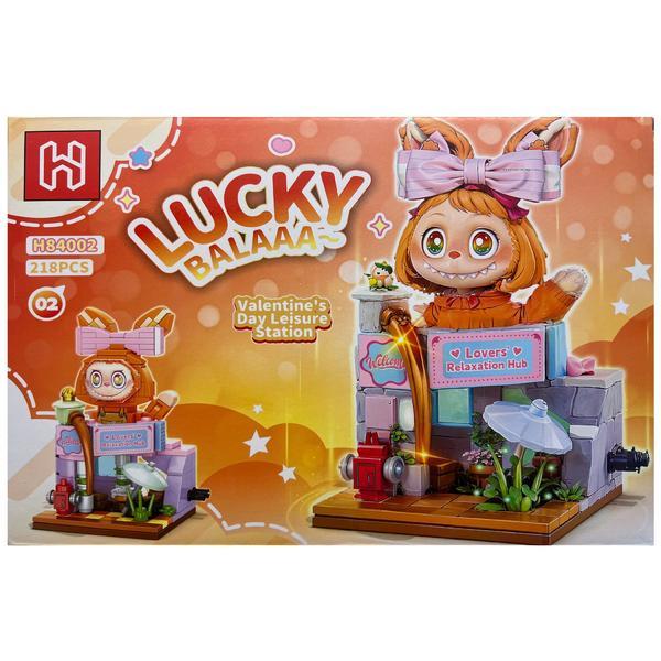 Set de constructie Labubu, Micul Orasel 4 in 1, Loc de relaxare, 218 piese