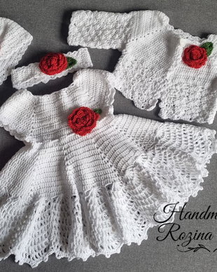 Hainute de botez