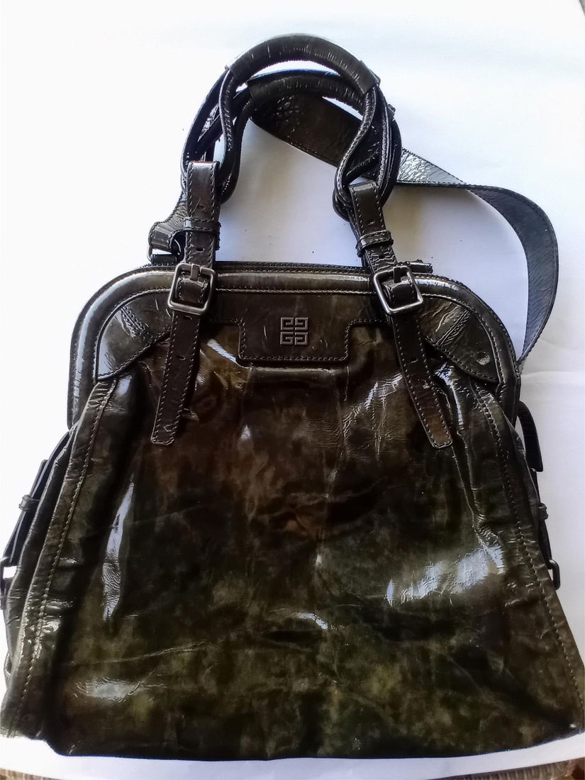 Poseta Givenchy