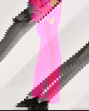 adidas Originals pantaloni de trening GRFX Trackpants culoarea roz, cu imprimeu, JW6060