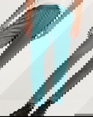 adidas Performance pantaloni de antrenament Train Essentials culoarea verde, cu imprimeu, JW7499