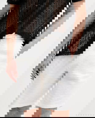 Lindbergh pantaloni scurți   din amestec de in culoarea bej, 30-505020