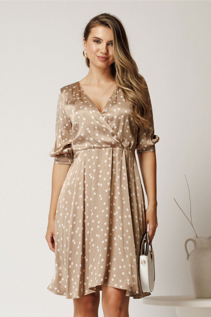 Rochie scurta bej din satin cu buline