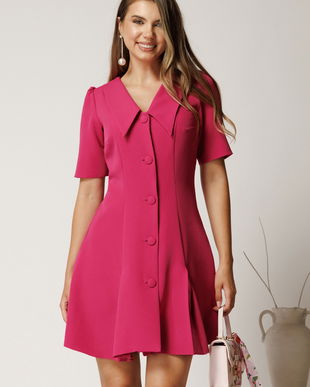 Rochie scurta fucsia din stofa in clini cu nasturi si guler maxi