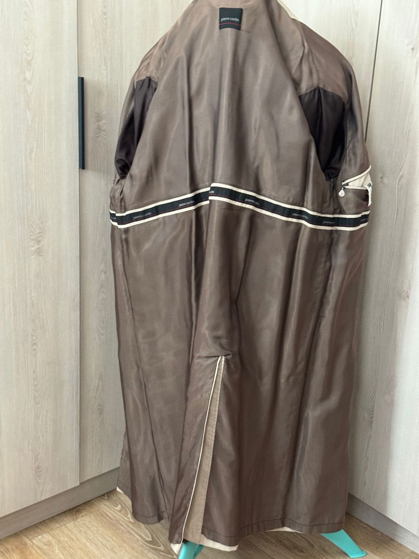 TRENCH BARBATI PIERRE CARDIN AUTENTIC MARIME 50 , UMERI 55 CM