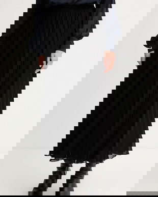 Marella fustă culoarea negru, midi, evazati, 2523106011200