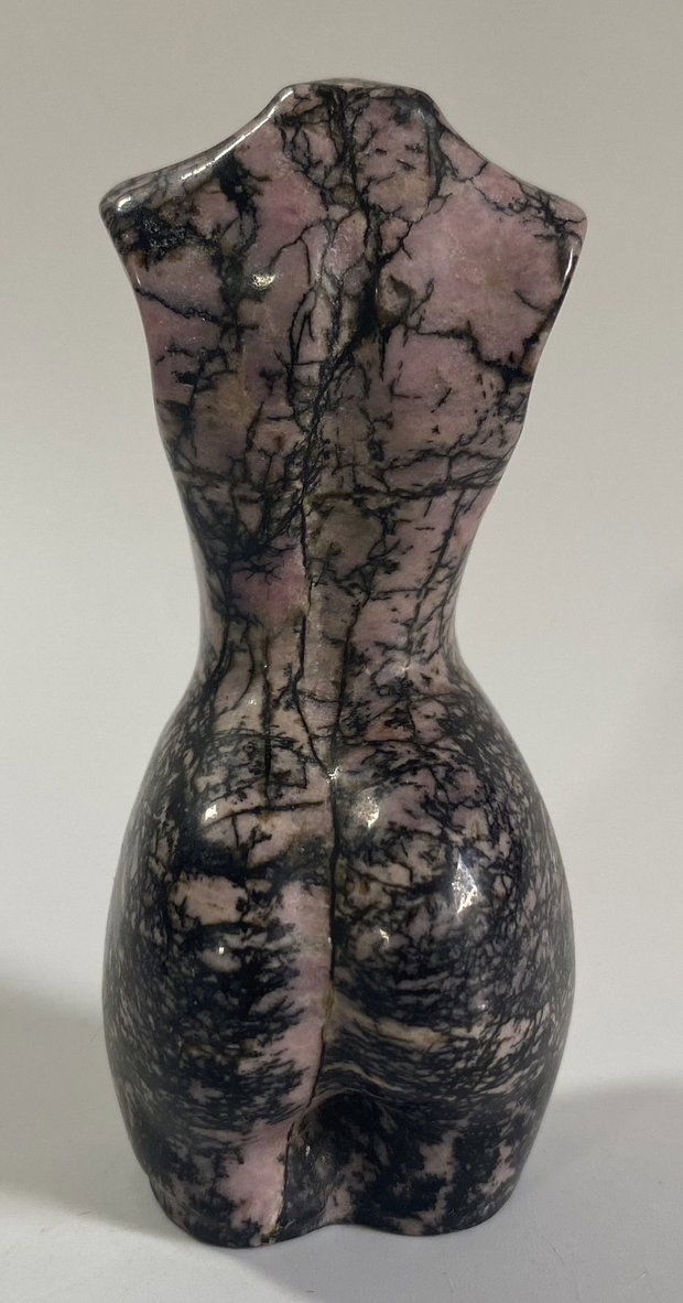 Rodonit - Sculptura nud din piatra semipretioasa