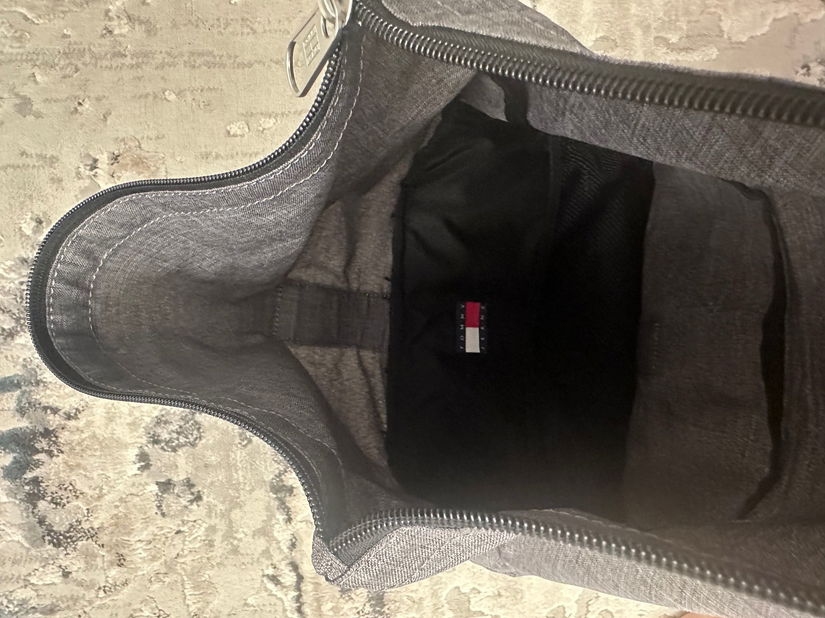 Ghiozdan Tommy Hilfiger nou original incapator