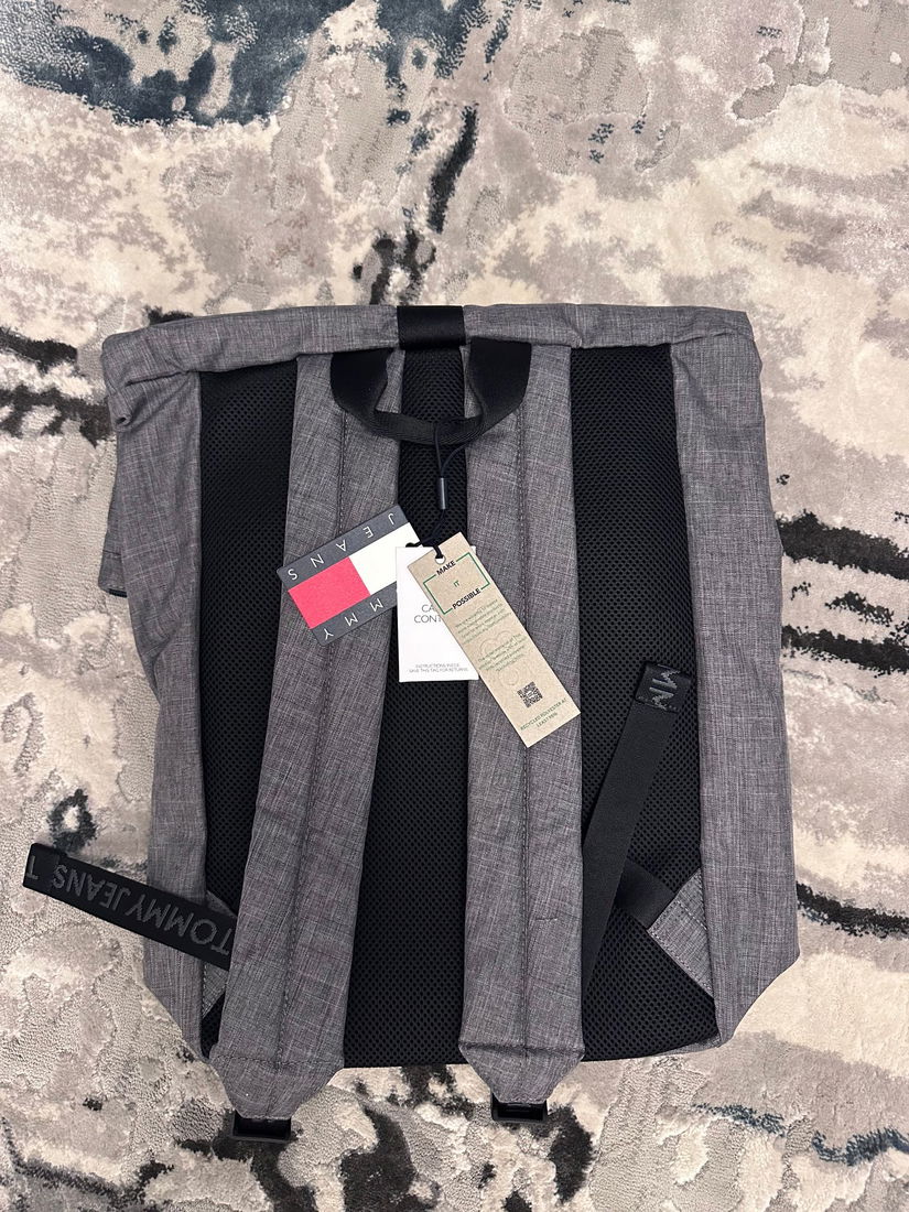 Ghiozdan Tommy Hilfiger nou original incapator