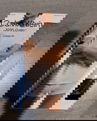 Set 3 tricouri Calvin Klein nou original marime M