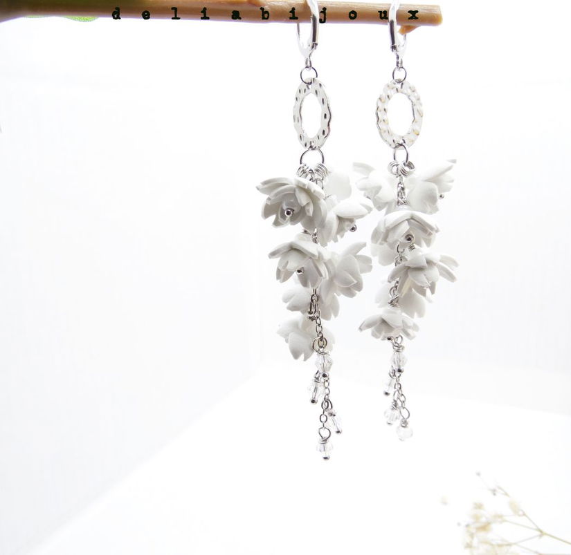 Cercei lungi handmade unicat cu flori si cristale - Ideali pentru nunta, botez, cununie (cod1300)