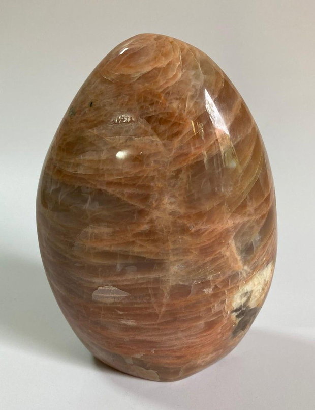 Piatra Lunii Piersica - Sculptura piatra semipretioasa