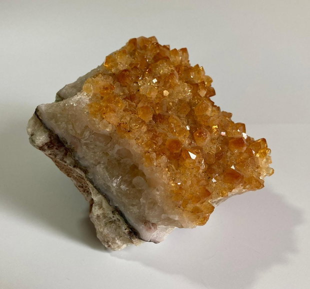 Citrin - Fragment geoda din piatra semipretioasa