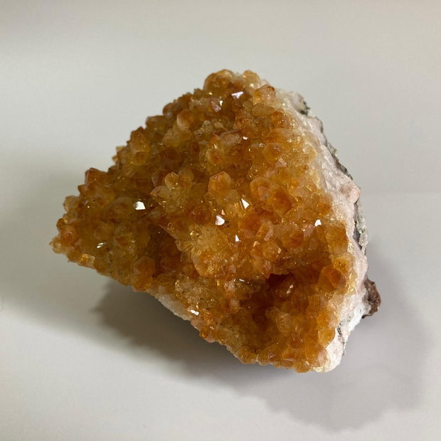 Citrin - Fragment geoda din piatra semipretioasa