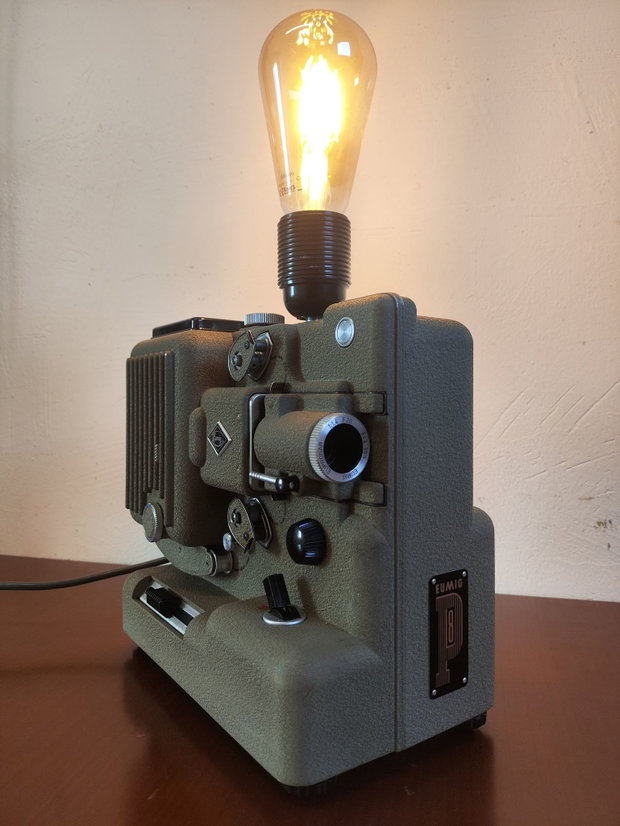 Lampă Handmade din Proiector Vintage
