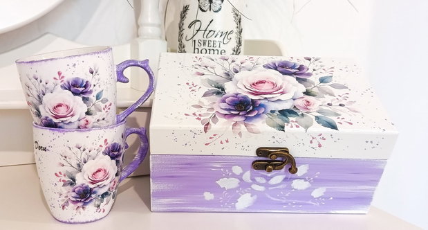 Set 2 cani decorate pentru cuplu