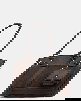 Medicine poseta culoarea maro