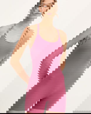 Under Armour costum de antrenament Motion culoarea roz, cu decolteu rotund, 6007876