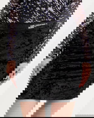 Karl Lagerfeld Jeans fustă de catifea culoarea negru, mini, drept, A4W12003