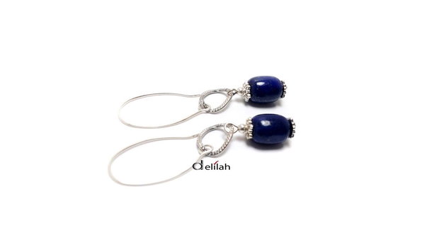 Cercei cu butoiase lapis lazuli