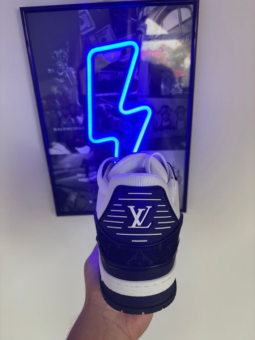 Lv trainers