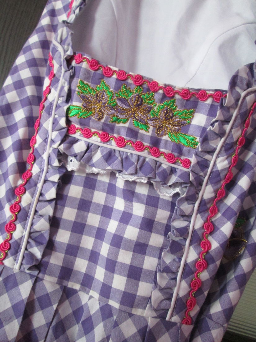 rochie traditionala Stockerpoint XS