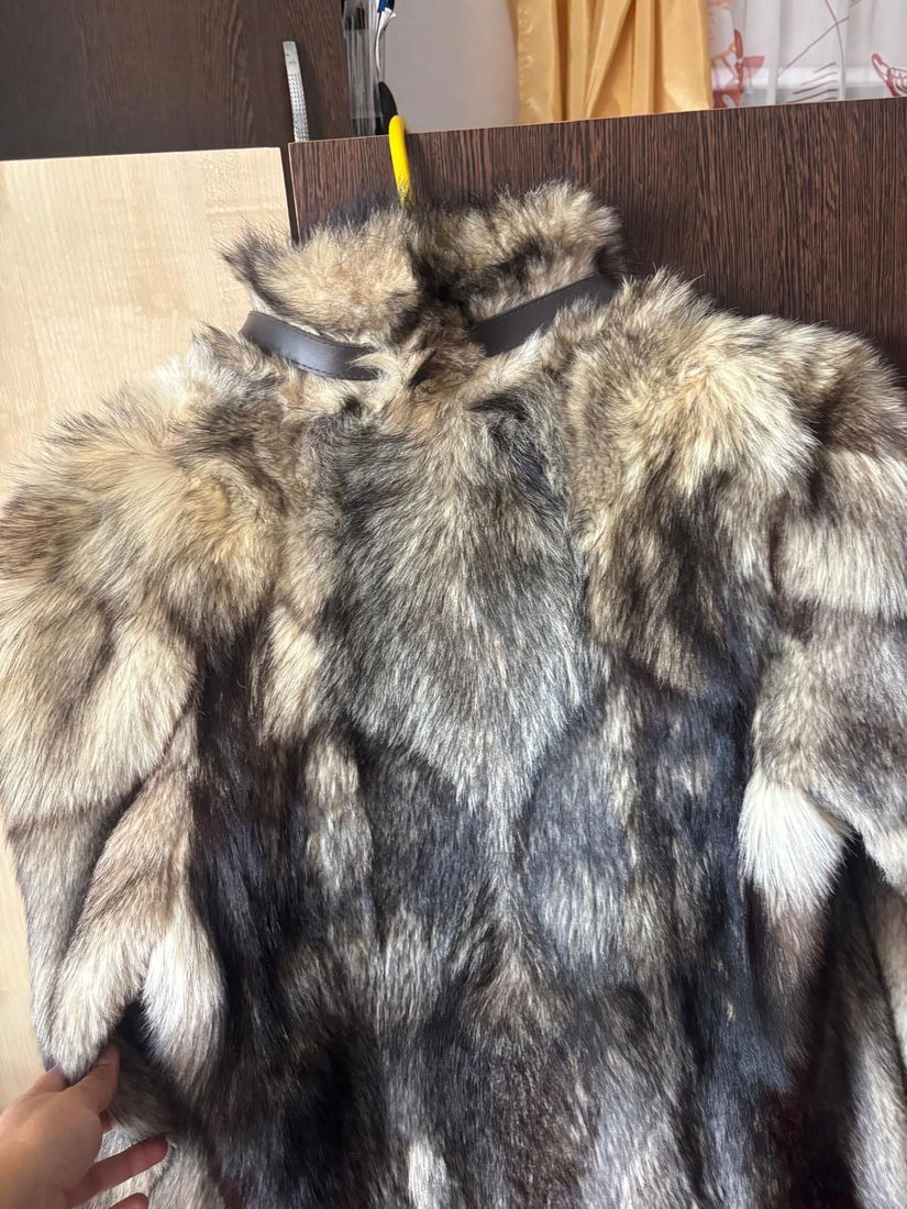 Haină din blană naturală