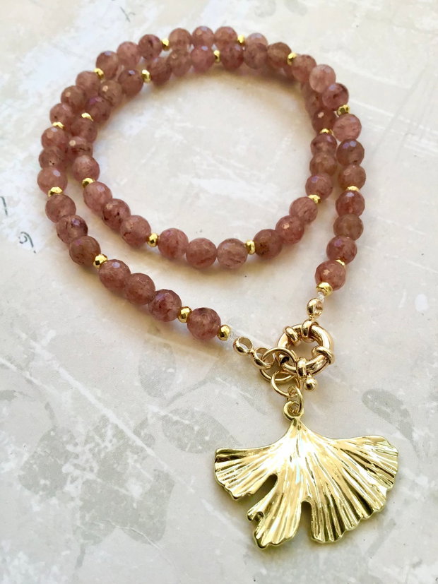 Colier CHOKER cuart strawberry & frunza ginkgo aurie