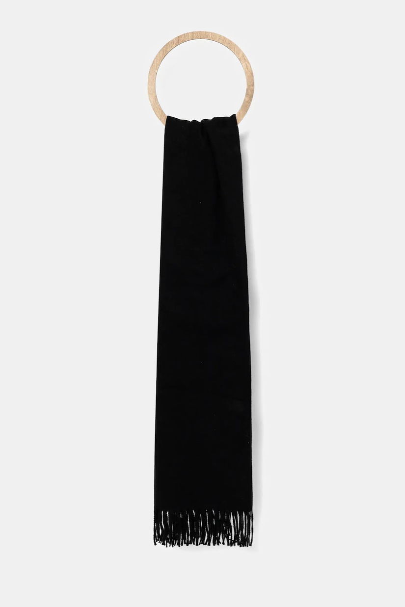 Medicine sal culoarea negru, neted