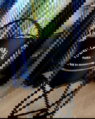 Geantă originala Karl Lagerfeld  Bucket Bag Iconic