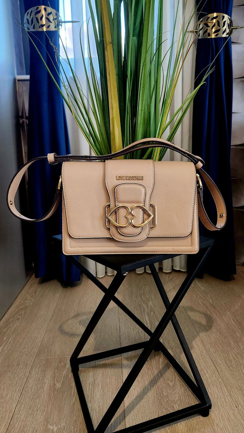 Geantă originală Love Moschino- culoare bej