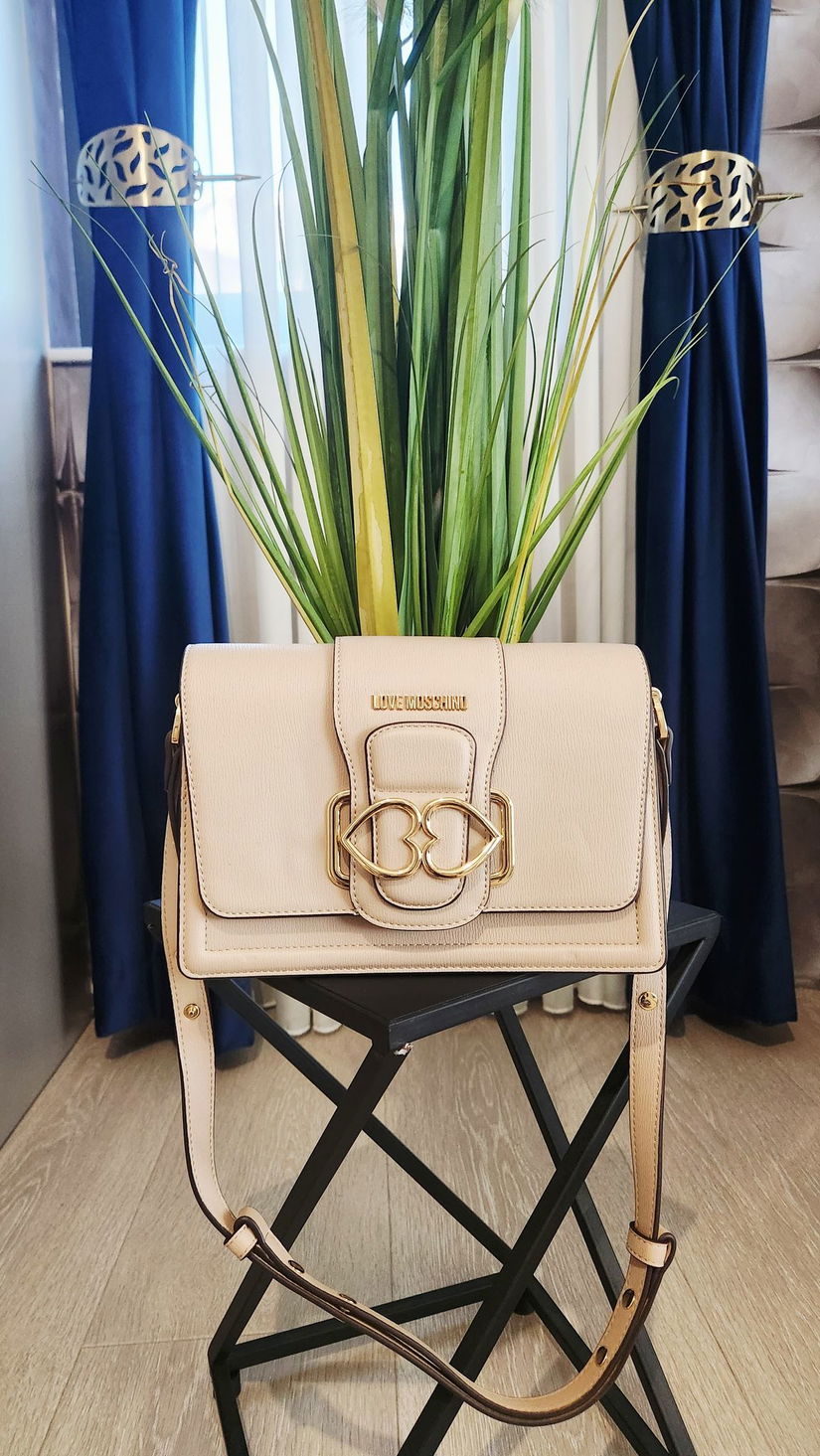 Geantă originală Love Moschino- culoare bej