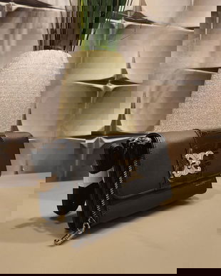 LGeantă crossbody neagra  nouă