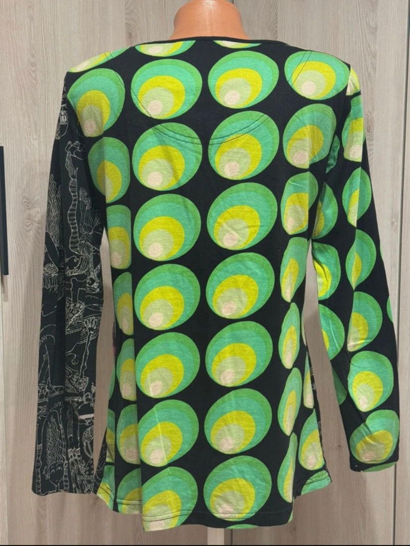 BLUZA MANECA LUNGA DESIGUAL ,MARIME XL