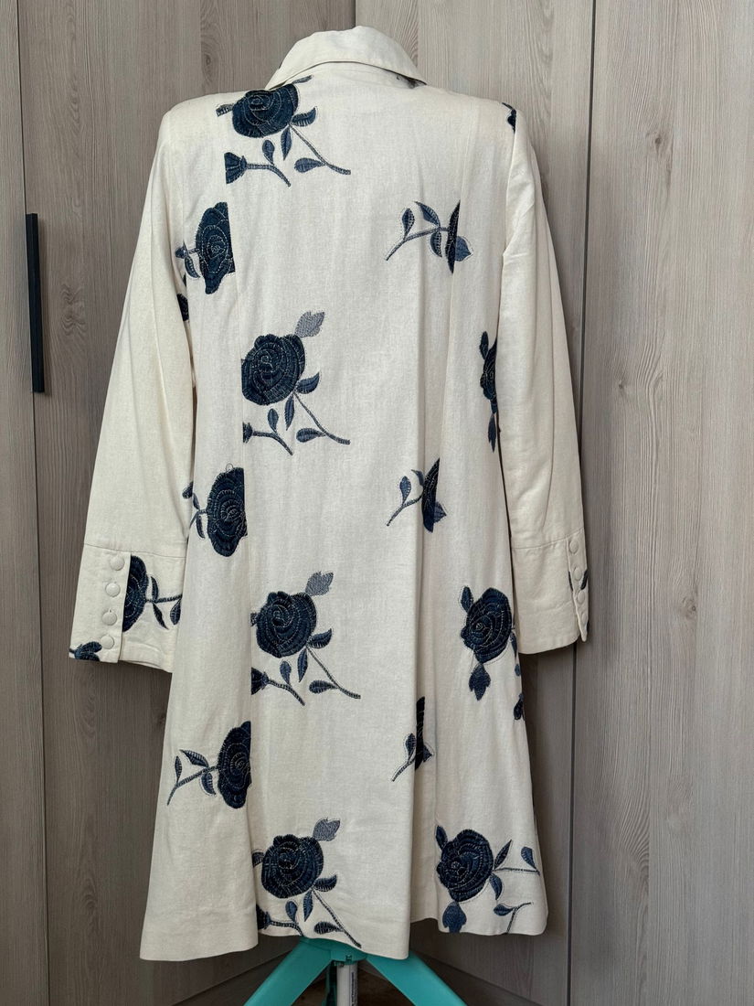 SUPERB PARDESIU HIGHLY CONFIDENTIAL BRODAT IN SI VASCOZA MARIME 16