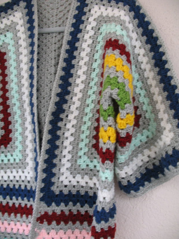 Cardigan crosetat
