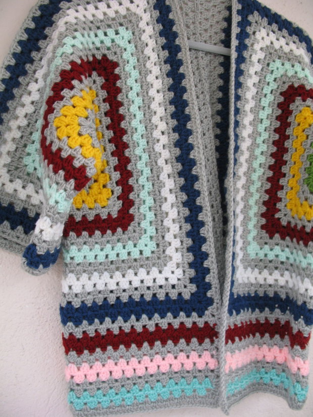 Cardigan crosetat