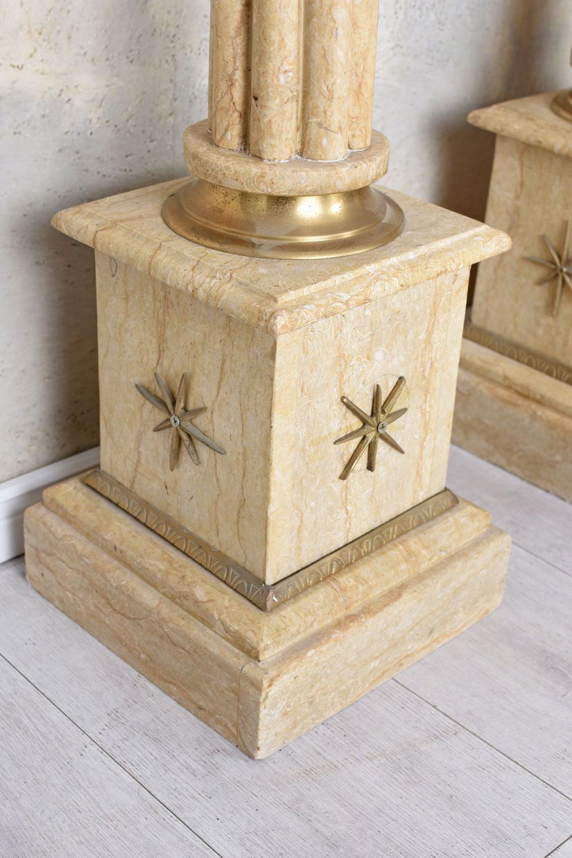 Set doua piedestaluri baroc din marmura
