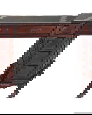 Birou englezesc lemn mahon cu capete de leu