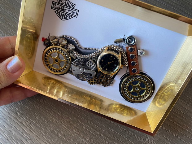 Motocicleta model Harley Davidson Cod M 691・Cadouri perdonalizate・Cadouri personalizate・Cadouri pretioase
