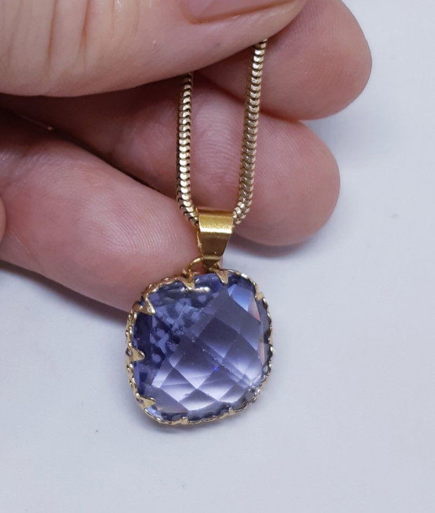 Pandantiv unicat cu cristal Swarovski patrat polifatetat mov