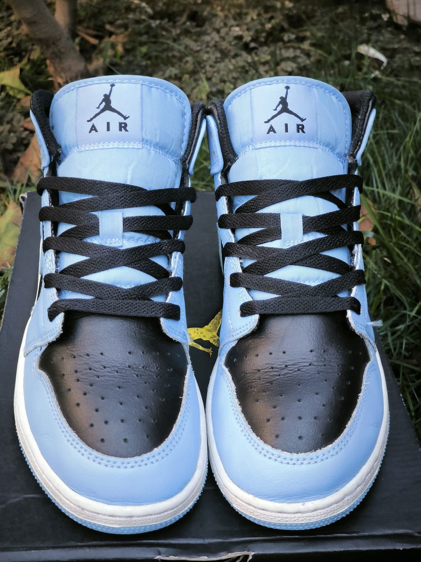 Jordan 1 Mid University Blue  originali  mărimea 40