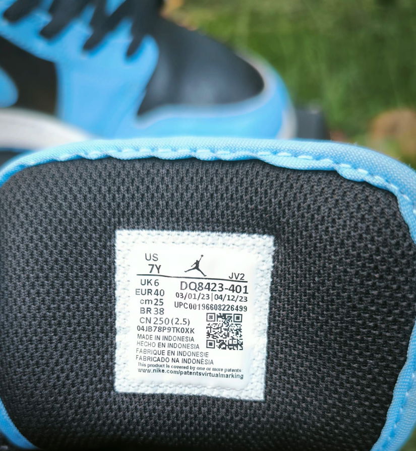 Jordan 1 Mid University Blue  originali  mărimea 40