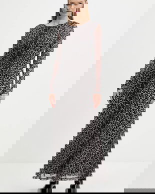 Tommy Jeans rochie culoarea maro, maxi, evazați, DW0DW21511