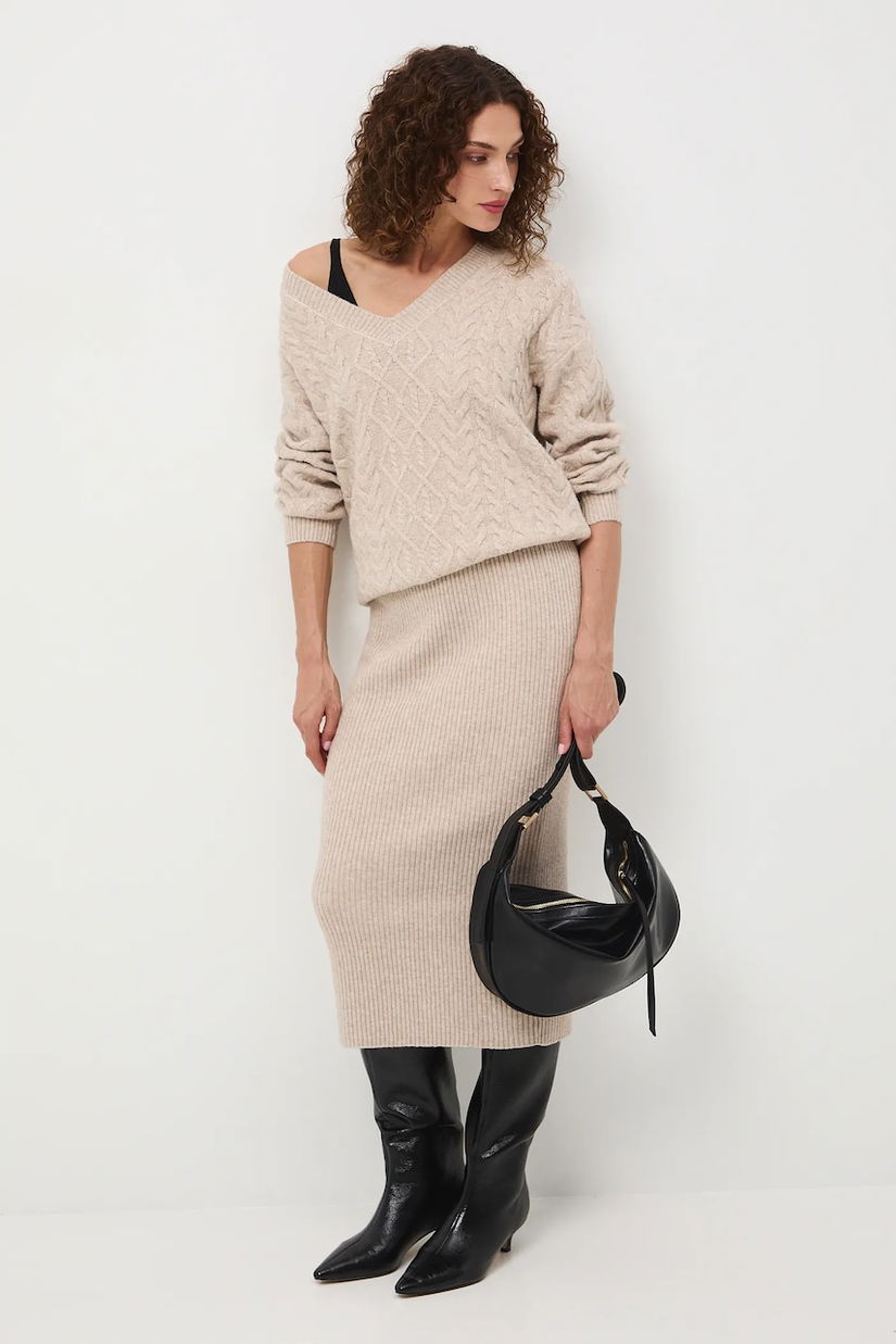 Medicine fusta culoarea bej, maxi, drept