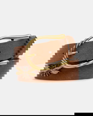 Medicine curea femei, culoarea maro