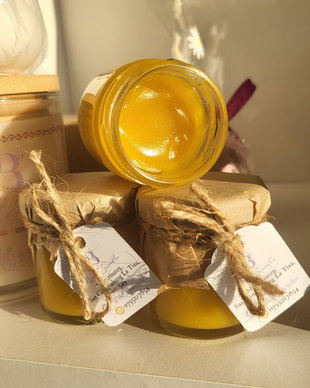 Balsam Natural cu Infuzie de Uleiuri și Plante Uscate  Gălbenele și Coada-Șoricelului