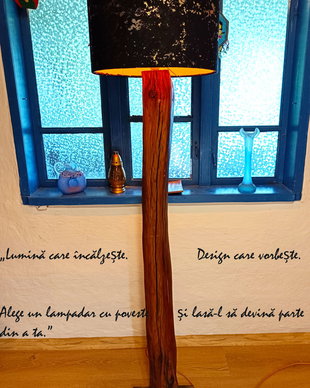 Lampadar lemn masiv