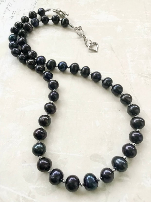 Colier perle de cultura negre
